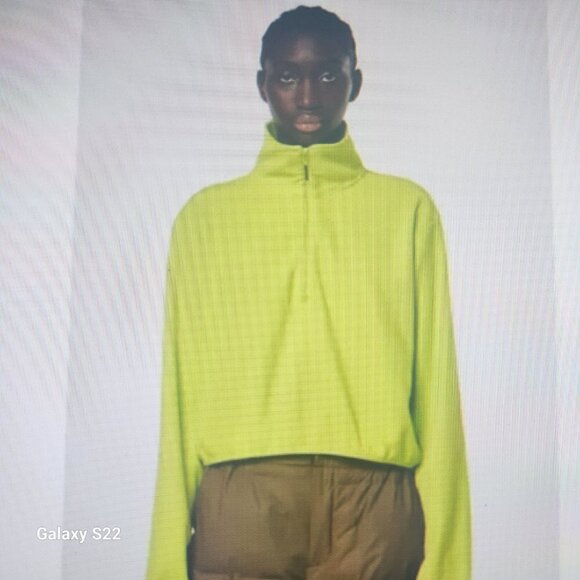 RAINS Half Zip Fleece. Color: Digital Lime. Size Small. NWT. - Picture 3 of 9